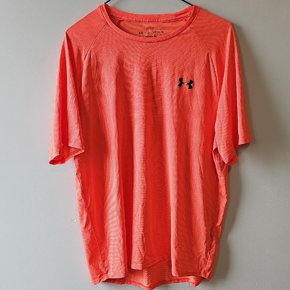 Under Armour Large Men's Coral T-Shirt